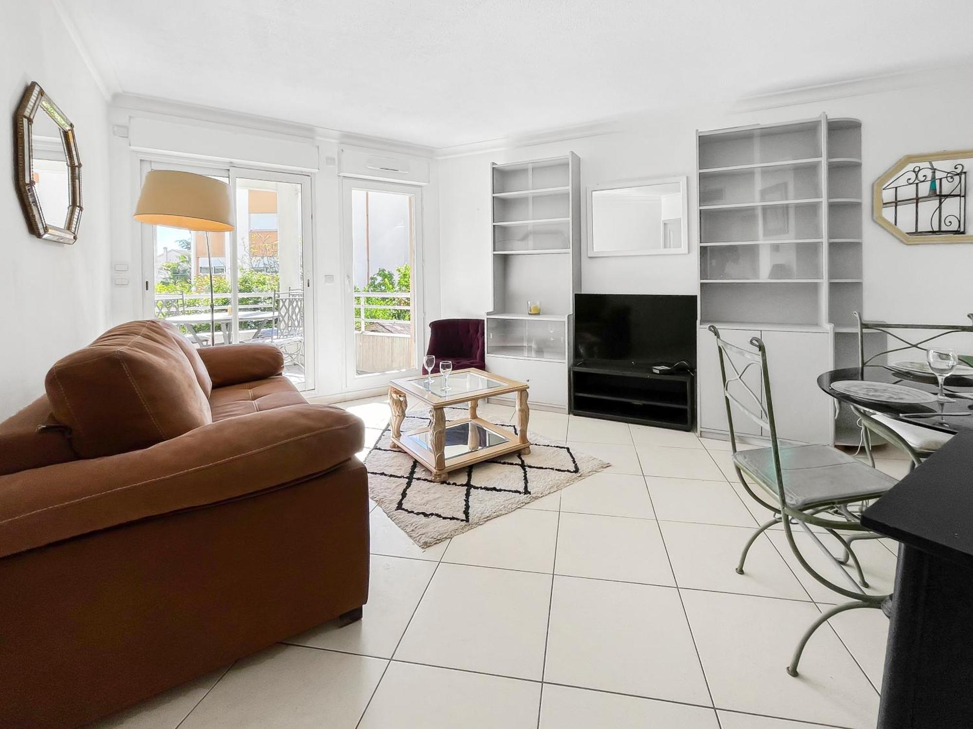 Agreable Detente Au Soleil A Antibes - Wifi - Parking Prive Dış mekan fotoğraf